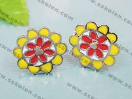 Off-price Earring